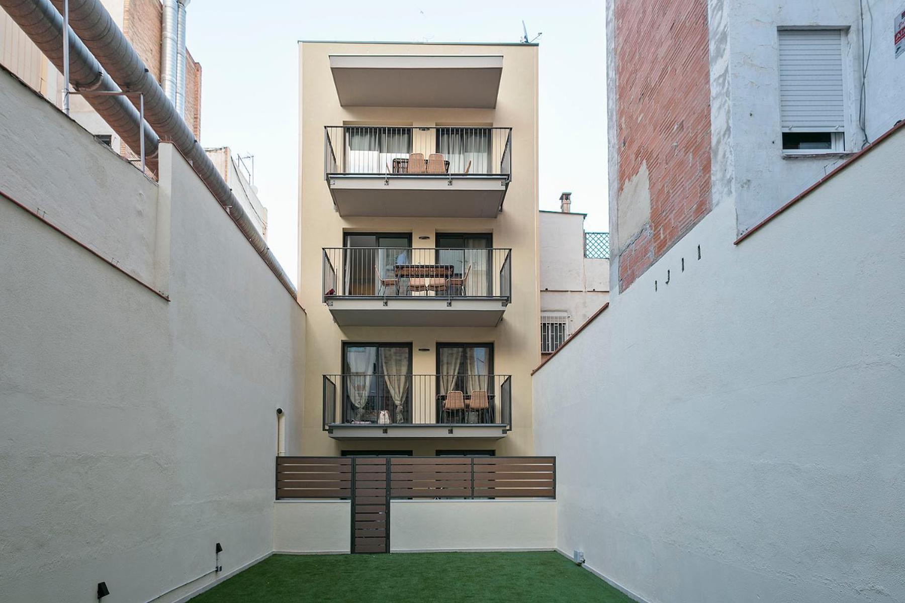 Апартаменты Bonito Piso Cerca Del Campo De Futbol De Barcelona Оспиталет-де-Льобрегат Экстерьер фото