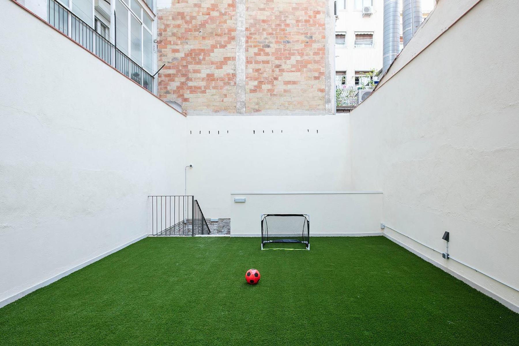 Апартаменты Bonito Piso Cerca Del Campo De Futbol De Barcelona Оспиталет-де-Льобрегат Экстерьер фото